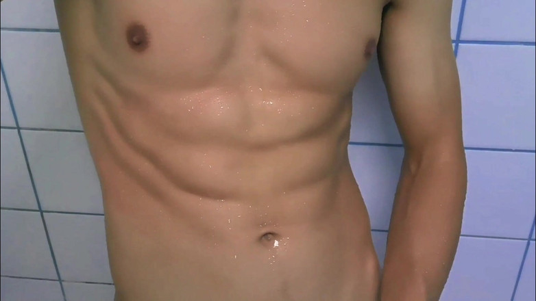 SEXY_GUYBEST: Super sexy atletický mladý hřebec po sprše je připraven tě...