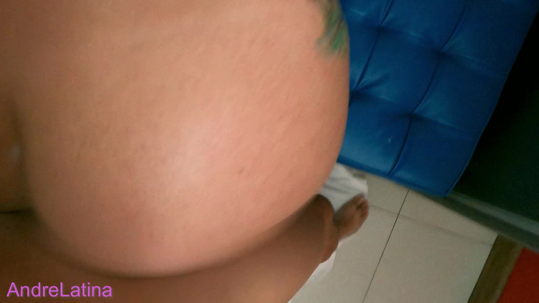 Gatita latina: Je réalise mon souhait avec ce gros cul