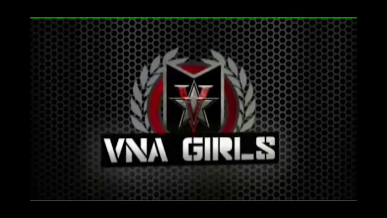 Julia Ann: MILF blonde bertetek besar Julia Ann mengongkek bintang lucah kali...