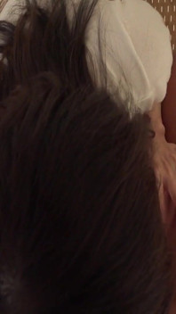 170 см струнка Ая знімає, поки її чоловік відсутній!
