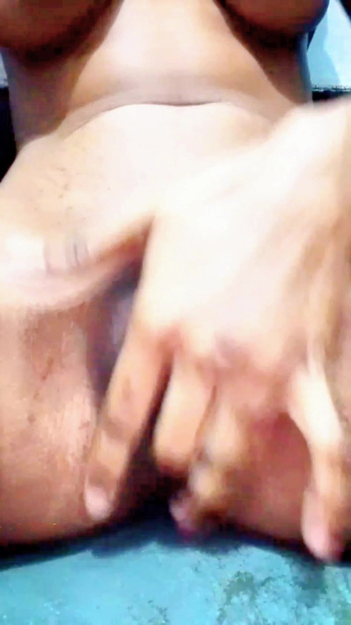 Virtual king: Mi novia árabe me seduce