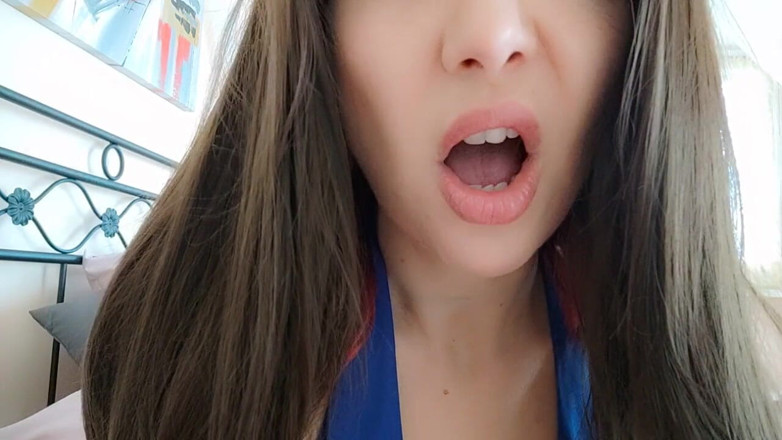 savannahamatoriale: 배다른 아들, 해변에서 날 지켜보는 걸 봤어