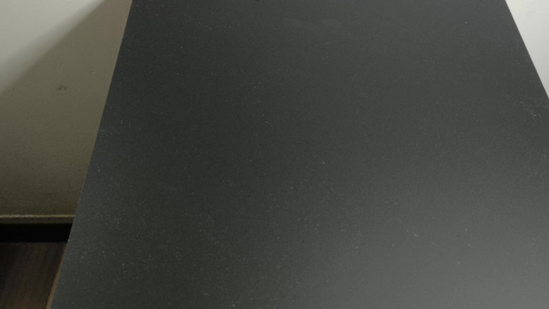 LolaCD: Fanning Out the Spray s výstřikem