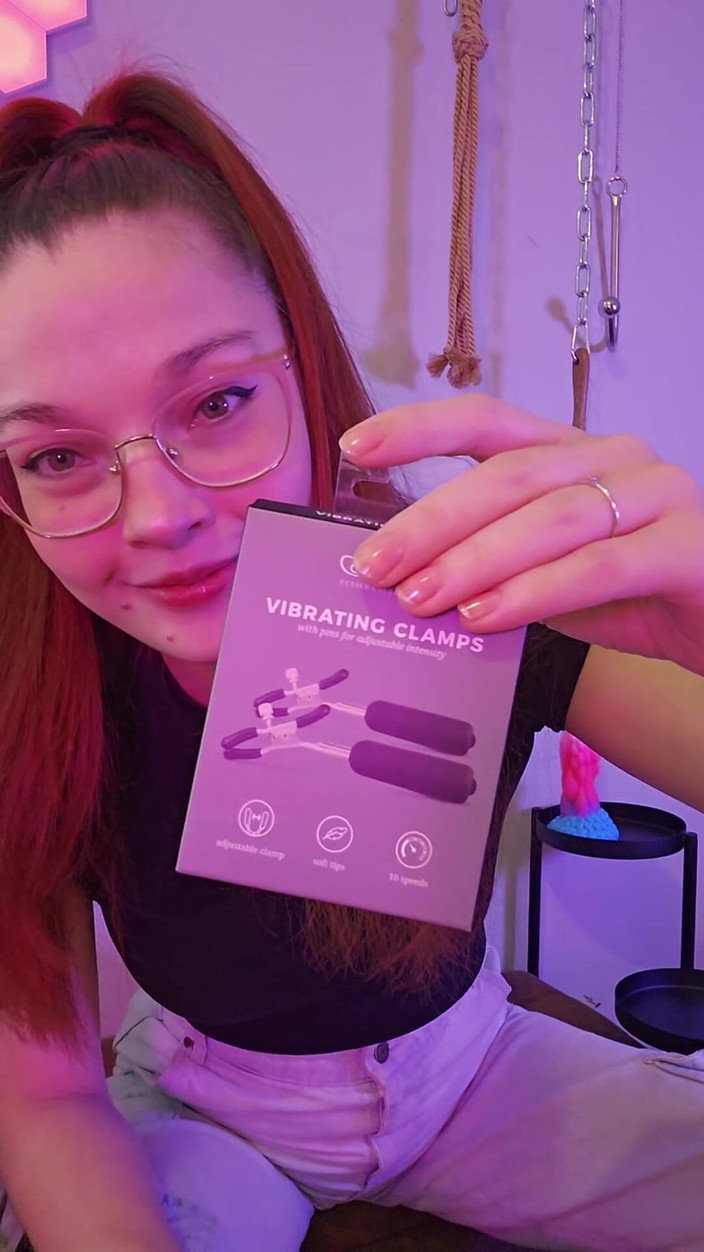 petitesubkitten: So viel neues spielzeug! Ich kann es kaum erwarten, sie...