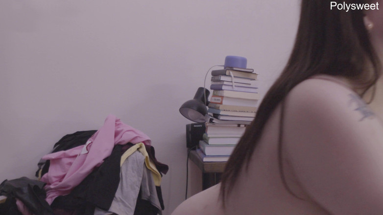 Polly Sweet: Cum di wajahnya setelah dan pijat close-up