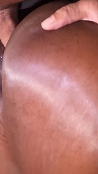 Morning Anal Interracial Fuck and Creampie Amateur