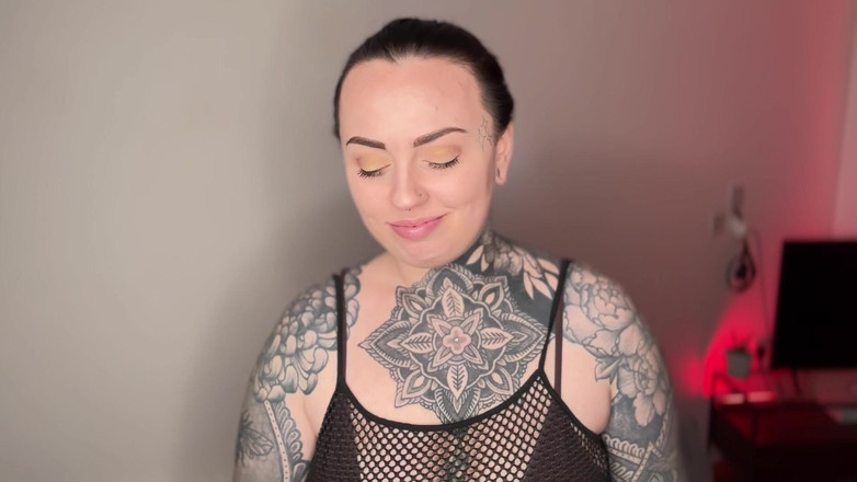 Miss Valentina: Fantazijní volání z vydírání