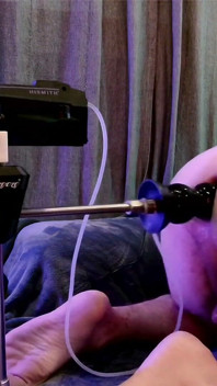 The Machine Ran a 40-minute Gangbang: 44 Men, 13,000 Strokes