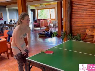 Jade Kink: Echte strip ping-pong winnaar neemt alles
