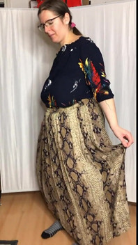 Novas saias plus size [experimentar]