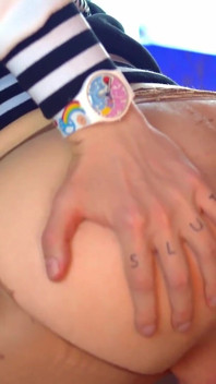 Kinky inculata con il suo ragazzo con una scena incredibile!
