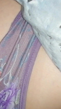 Saya diam-diam cum di pantat saudara tiri saya!