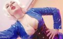 Arya Grander: Sessuale pvc, modella porno fetish Arya Grander video selfie gratis...