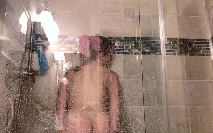 Kactus kutie: Door het doucheglas