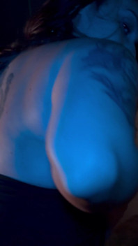 Ella Toma El Mando Con Una Escena Caliente Sentada En La Cara