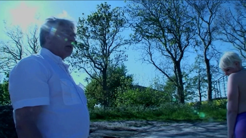 BDSM Deutschland: Stout boerderijmeisje dubbele penetratie plagen