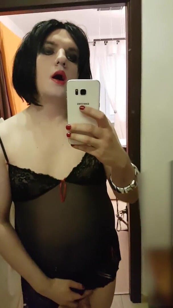 TrannySexyFeet: Moi d'humeur dominatrice