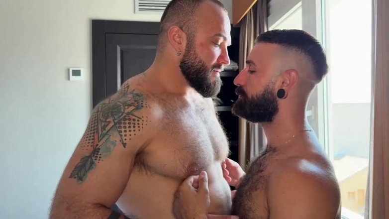 Rober_go: Duży kutas głębokie obciążenie