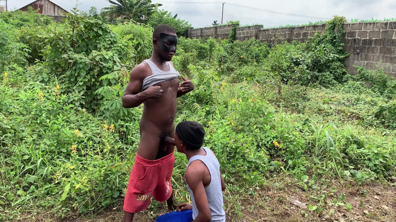 Sexypeller: Bareback Gay Hunk Ass Fucked Hard Outdoor