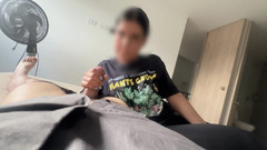 Time traveler: Pembantu rumah kecil molek comel melancap bos dan kemudian mengongkek...