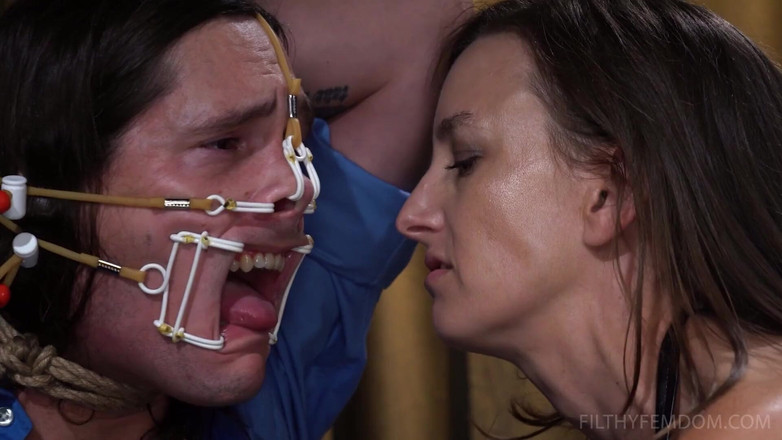 FilthyFemdom: Gonna the Gold Featuring Tony Orlando, Elise Graves