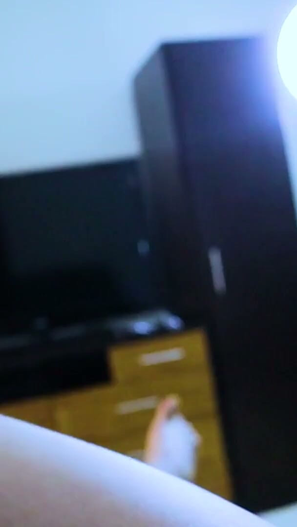 Smash Thots Films: 性感的书呆子里塞罗宾斯给我一些邋遢的上身