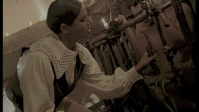 Inthe MILF room: Submission in a Cage and Fuck at Candle Light