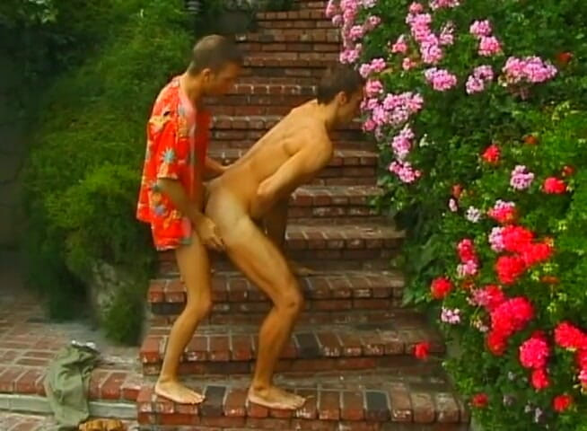 Bareback TV: Sladká dovolená gay páru