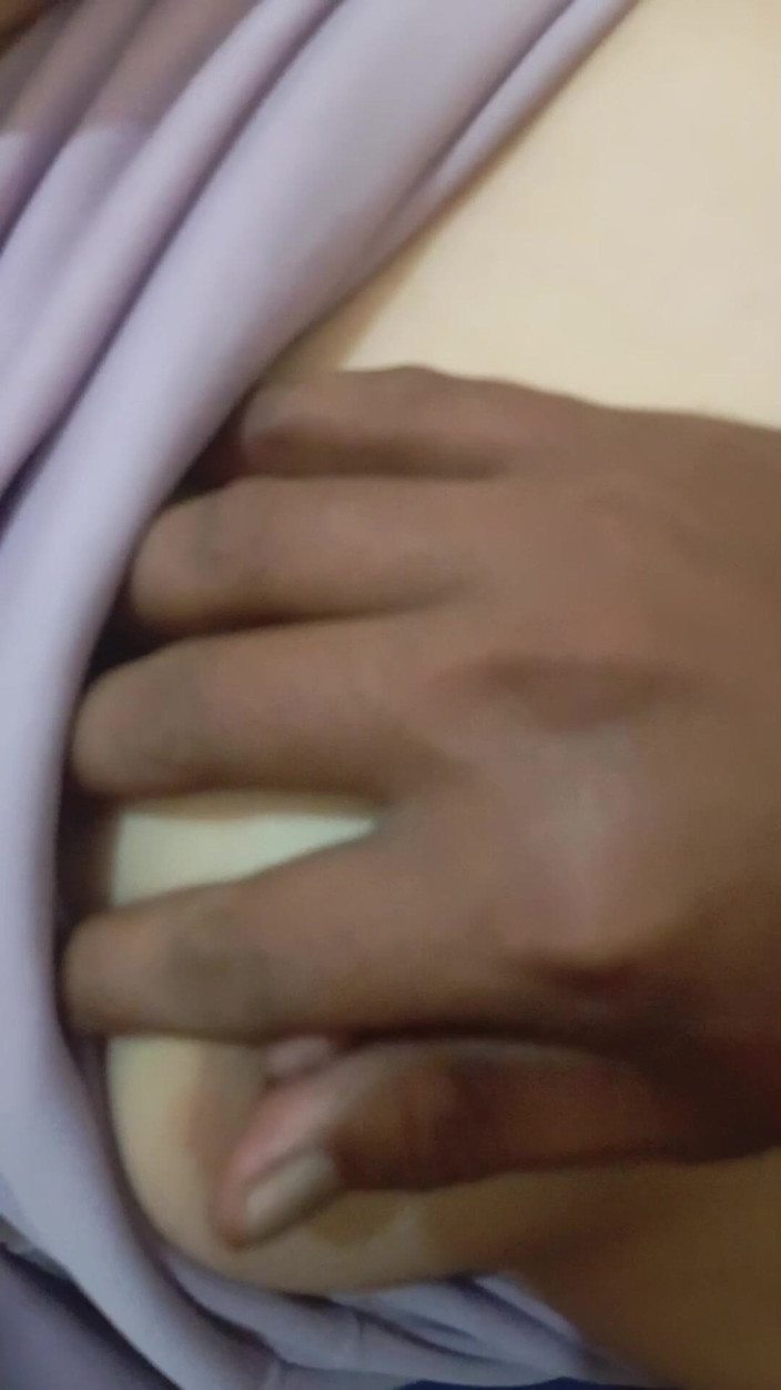 Angelina Pop: Ceweknya Udah Sange Banget Minta Di Masukin