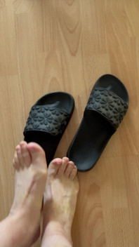 Feet in Flip-flops