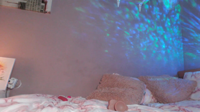 Xara Rouxxx: Brincando com meu padrasto em videochamada