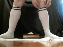 Roxxie rae page: 한 달 Aniversery 케이크 앉아