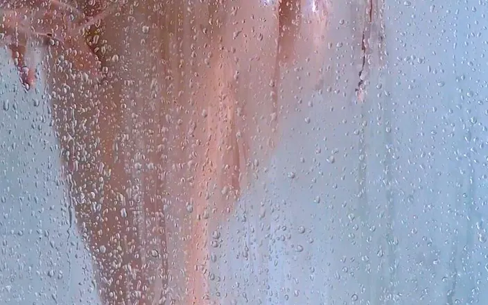 Little Dessert: Watch Her Butt and Bounce Her Curves in This Explicit...
