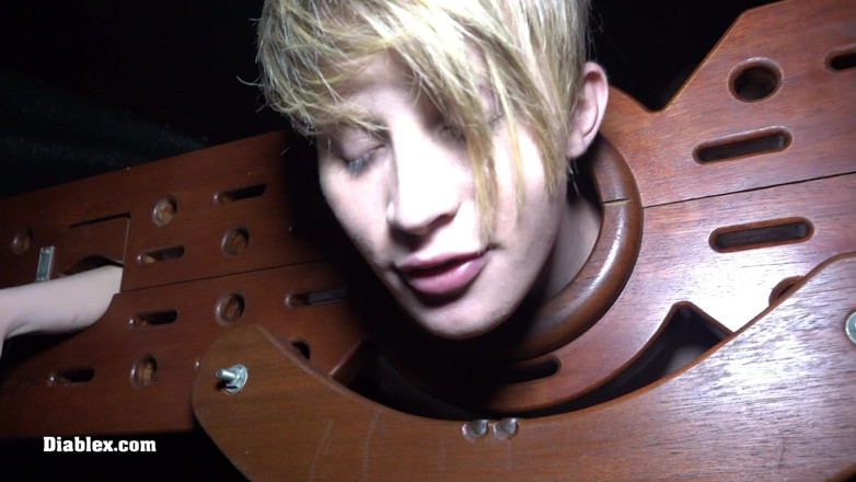 Diablex: Leo Fox Rozebírá Andreahighx
