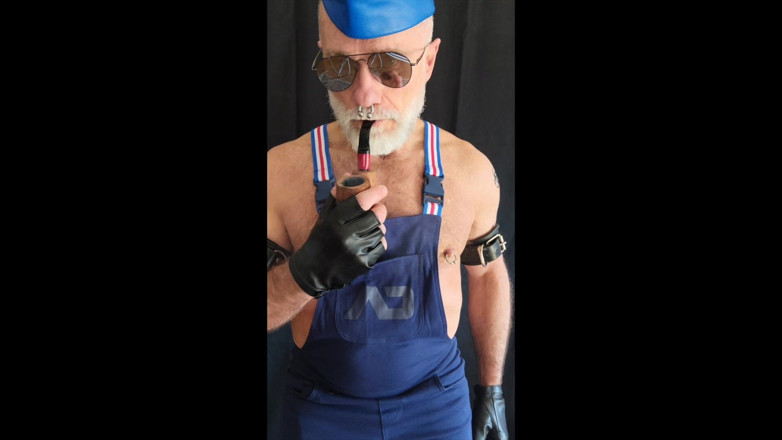 MusclesCigarsFFPig: ブルー・ダッド