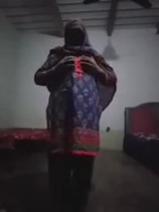 Ashu0286: Video seks viral baru tante seksi india dientot habis-habisan - video...