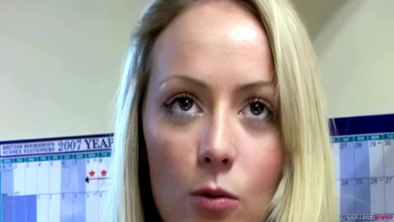 College Uniform: Intervju med Alana Chase