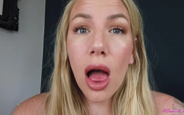 Danielle Maye: Asmr Explode