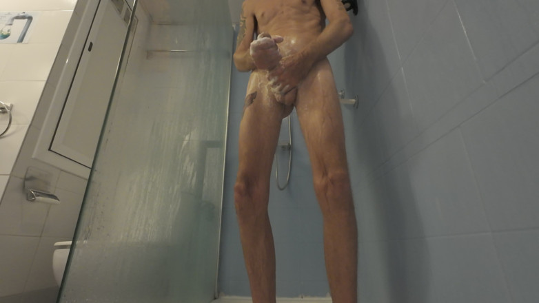 Big dick dadddy: Neckt meinen weichen schwanz in der dusche, er wird so...