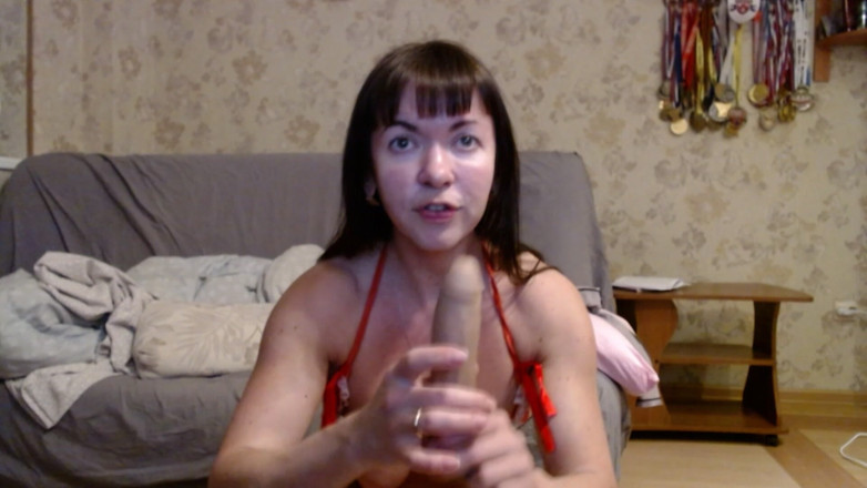 AnnaFit: Hot Handjob From Horny Girl