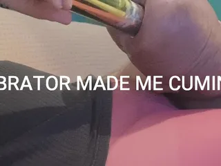 Vibratorul m-a făcut să am orgasm!