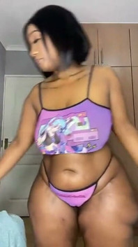 Ébano bbw striptease &