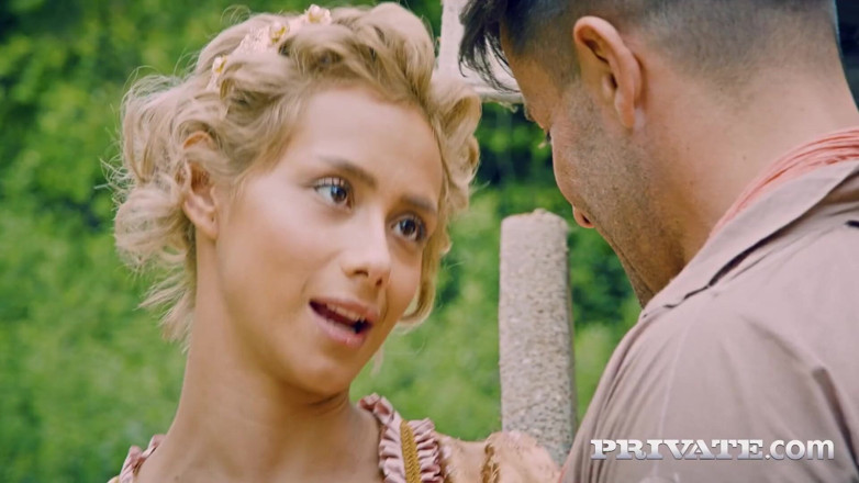 Private.com: Veronica Leal güzel ıslak gırtlağına kadar sakso çektikten sonra harika bir meme...