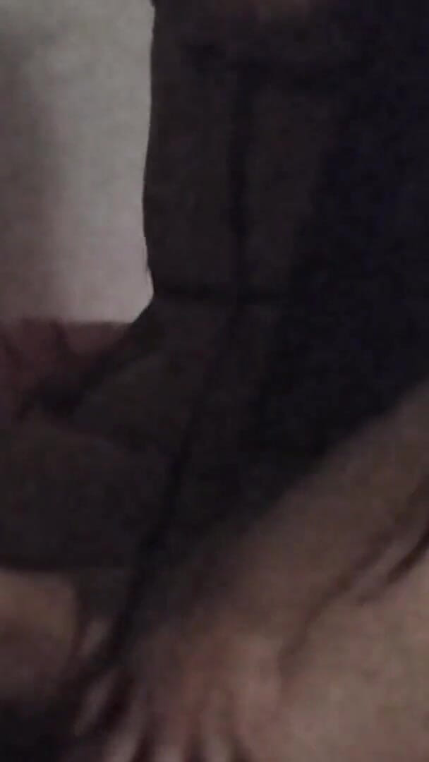 Astrid Cute: Ik Vind Mijn Stiefzus Naakt