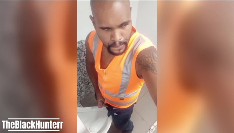 TheBlacKHunterr: Bagno al lavoro