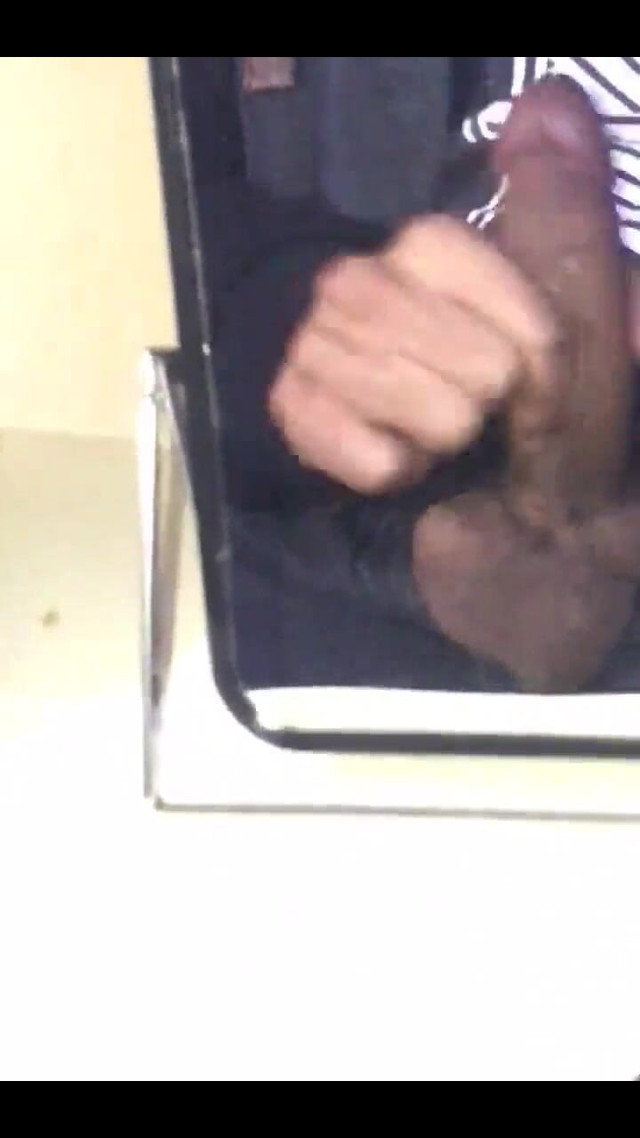 Cumming in the Mirror #09 (I7Bernard)