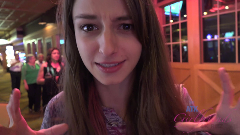 ATK Fans (Girlfriends): Virtueller urlaub in Las Vegas mit Willow Hayes 1/3