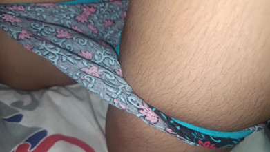 Magilmathi: Mujeres casadas sexo lésbico con hermanastra