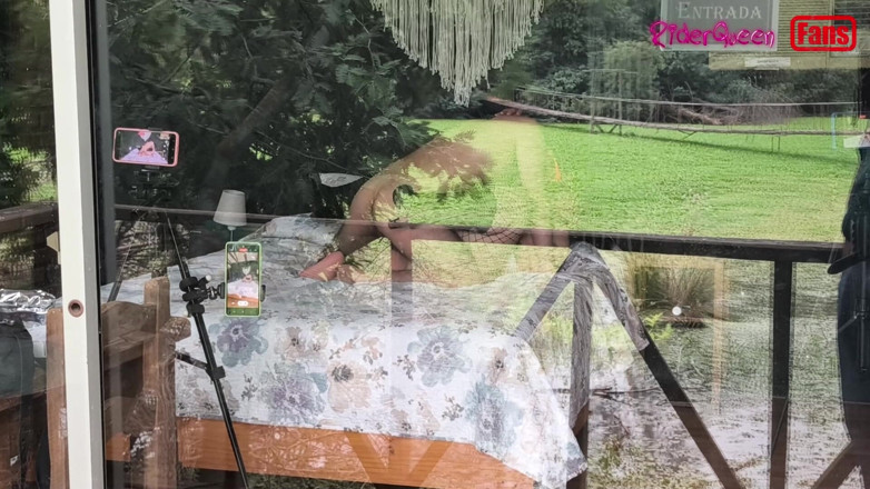 Riderqueen: Ngentot sama cowok berotot ini dengan kontol besar, video untuk...