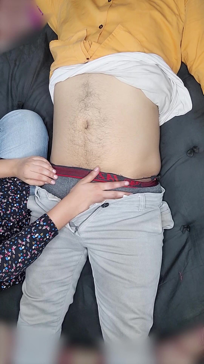 Vicky Thakur: Part 2 Hot Step Sister Seduces Me for Sex